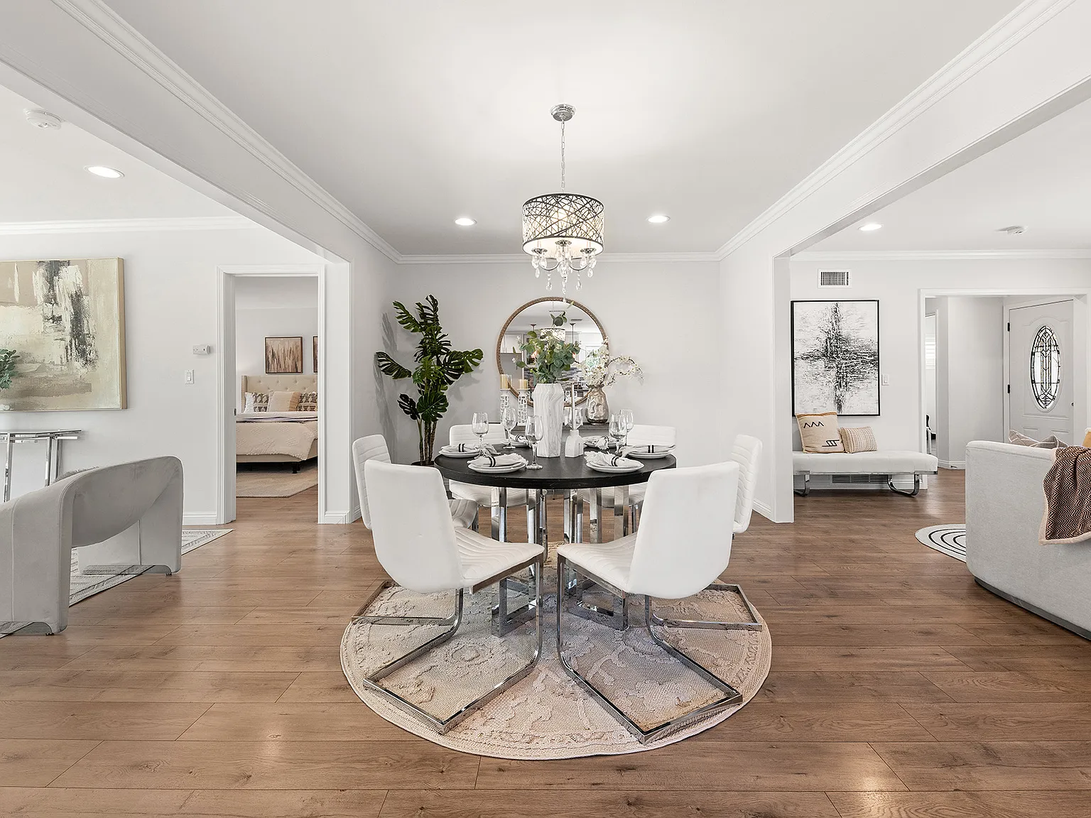 3 bed, 2.5 bath, 1833 sqft, $4,300 — Photo 4