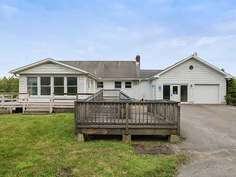863 Interchange Rd — Photo 28