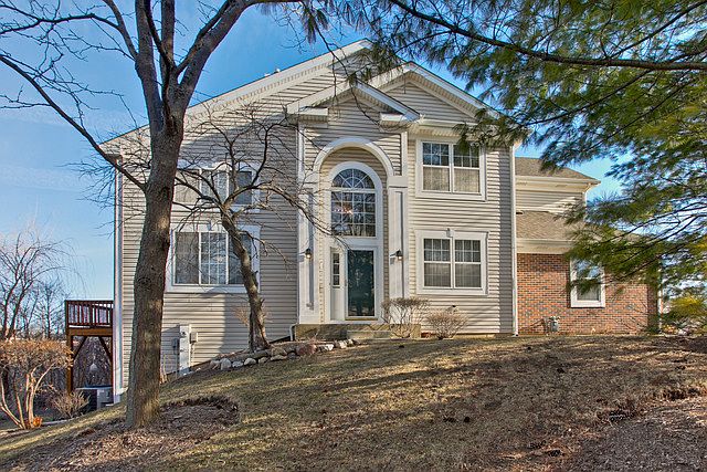 1st image of 918 Highgate Ln