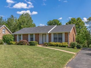 118 Hawkins Rd, Clarksville, TN 37040