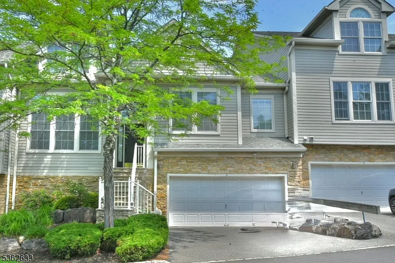 3 Skyview Dr photo 1
