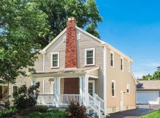 220 E Pacemont Rd, Columbus, OH 43202