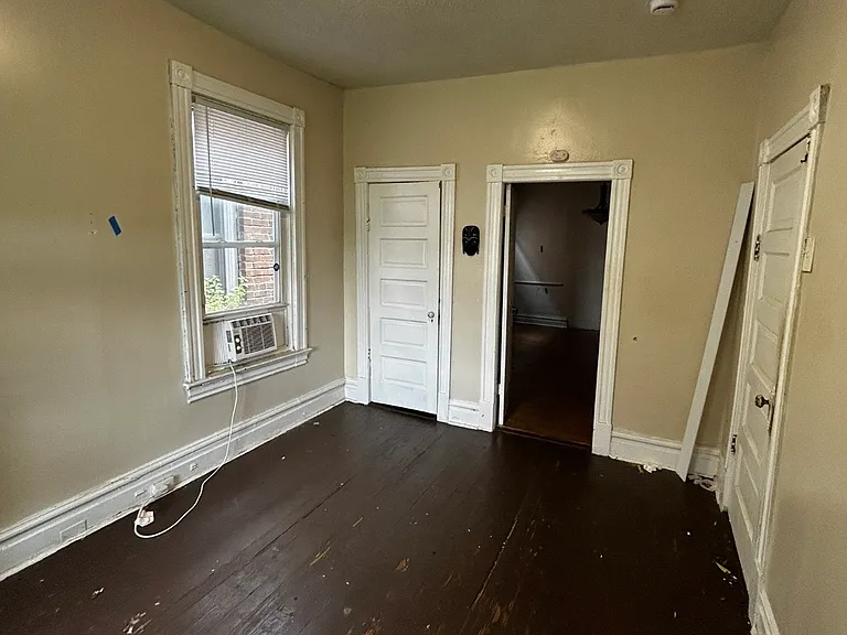 4223 W Labadie Ave — Photo 6