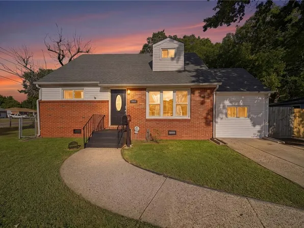 848 Aragona Blvd, Virginia Beach, VA 23455
