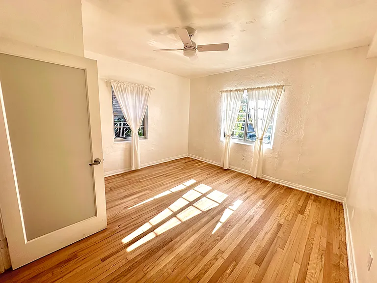 1534 Euclid Ave #D — Photo 9