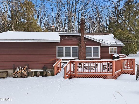 5th image of 115 Crest Dr