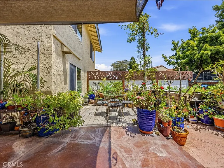 6975 Camino Amero — Photo 25