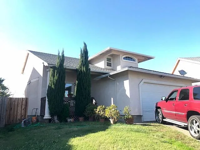 139 Creekside Cir photo 1