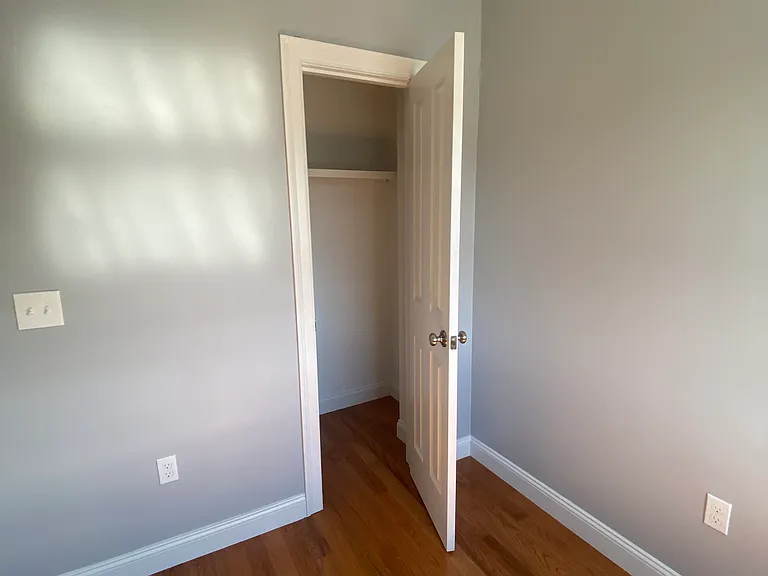 137A Paris St #3 — Photo 5