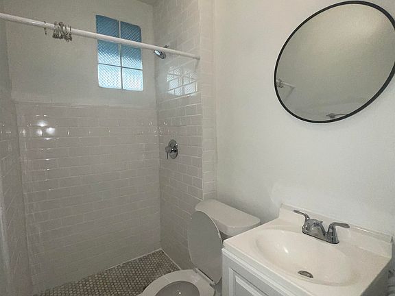2nd image of 1200 Stearns St APT D2
