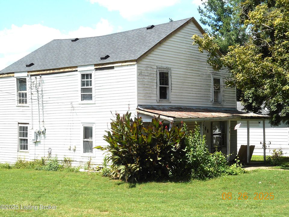 2nd image of 405 Washington St