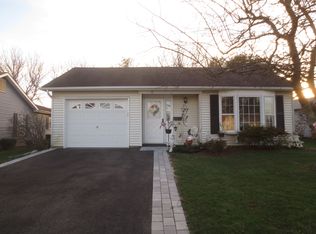 18 Everest Dr N, Brick, NJ 08724