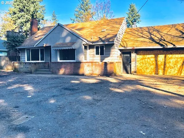 14308 SE Oatfield Rd, Milwaukie, OR 97267