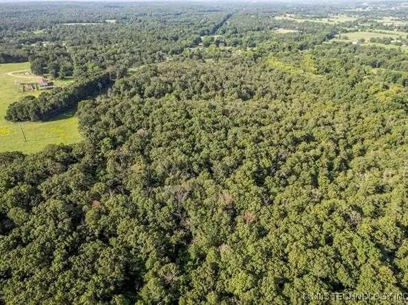 S 4210th Rd, Claremore, OK 74017