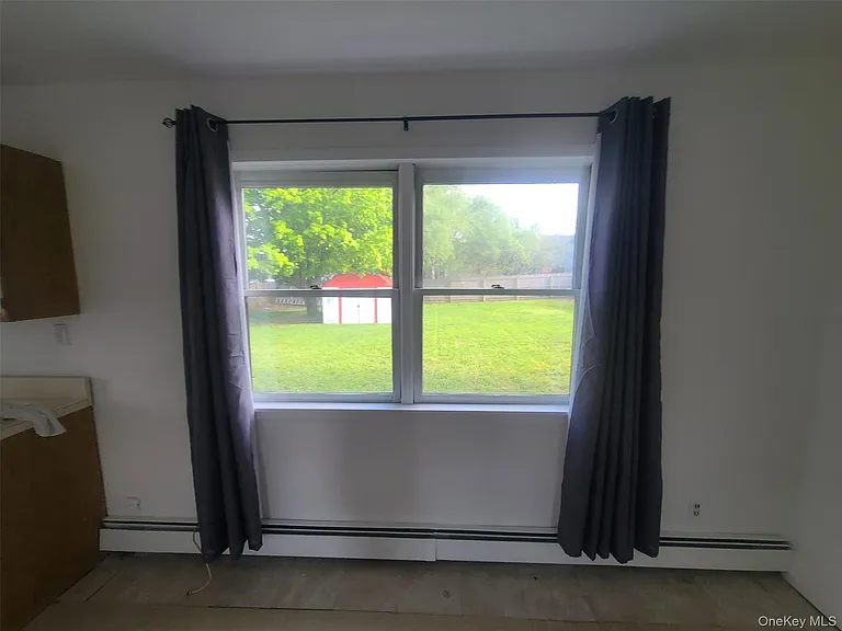 4 E Walnut St #1 — Photo 10