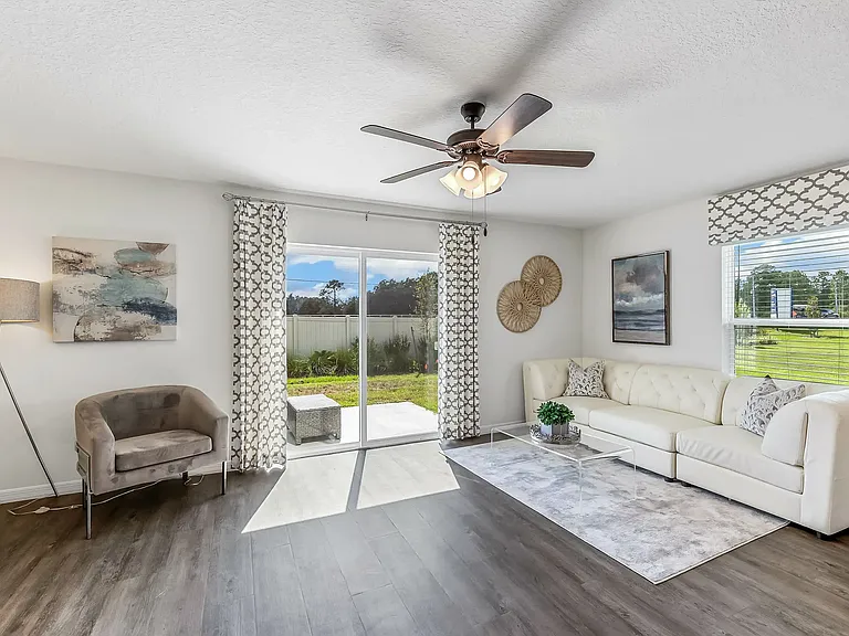 Laurel Lakes Townhomes — Photo 10