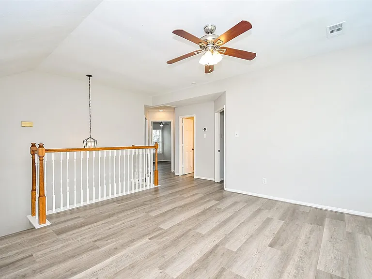 5523 Poundstone Ct — Photo 27