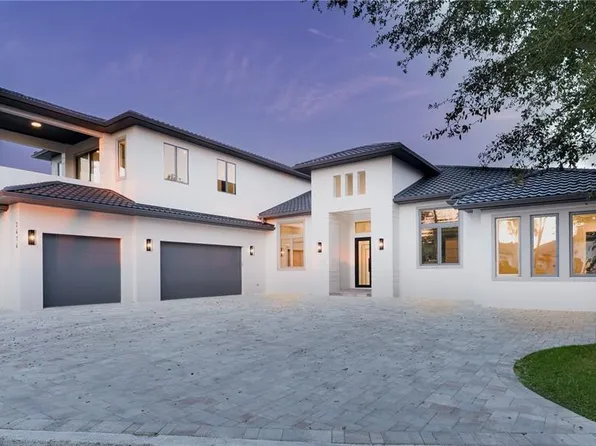 2414 Bayshore Rd, Nokomis, FL 34275