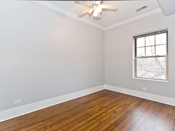 5th image of 3449 N Wolcott Ave #2