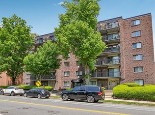 233 Main St #15, Watertown, MA 02472