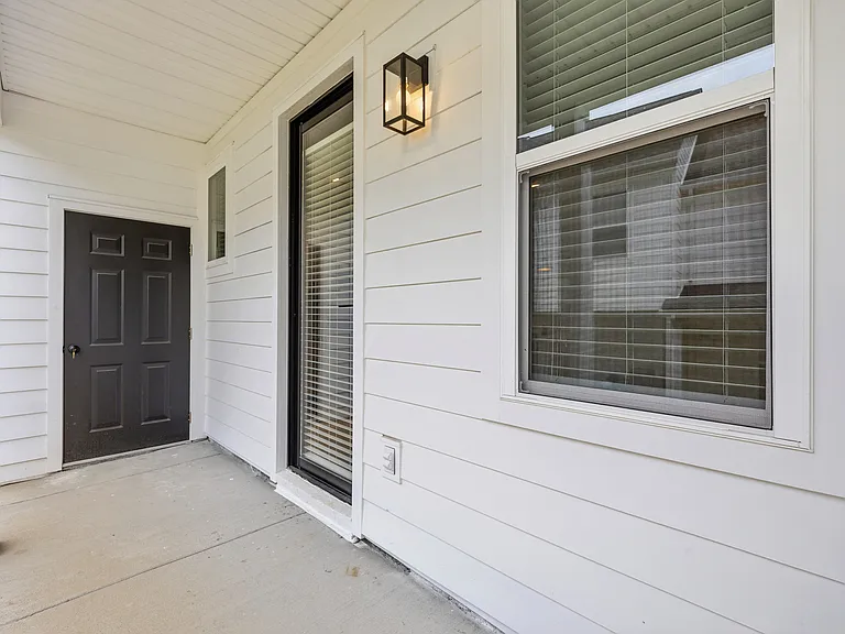 407 Curtis Hilton Way — Photo 29