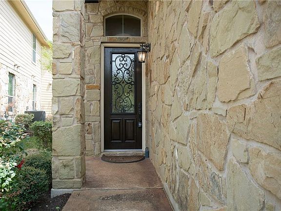 3rd image of 7305 Colina Vista Loop #A