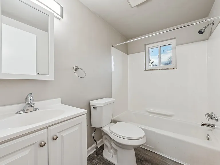 651 Wendel Rd #B — Photo 8