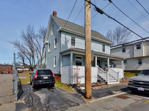 17 Mulberry St, Haverhill, MA 01830