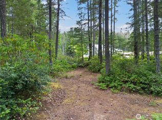 190 NE Pine Camp Rd, Belfair, WA 98528