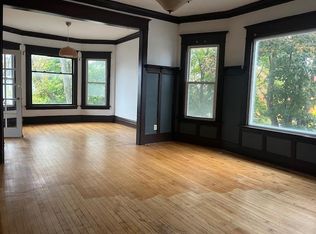 2728 W Pierce St, Milwaukee, WI 53215