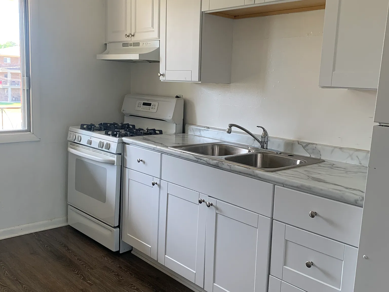 1 bed, 750 sqft, $1,150 — Photo 1