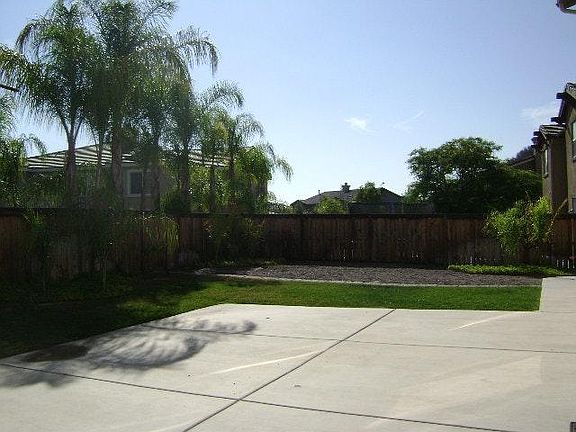 2nd image of 33369 Chert Ln