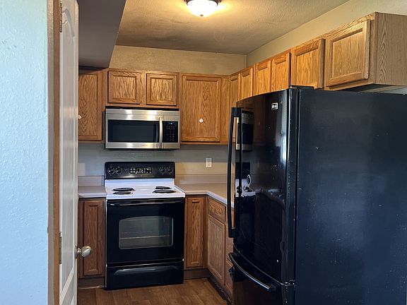 2nd image of 2401 W Main St #17982146