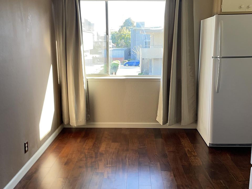 1st image of 624 Cedar St APT 8