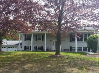 244 Noyes Rd, Vestal, NY 13850