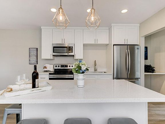 3rd image of 4021 32nd St #1