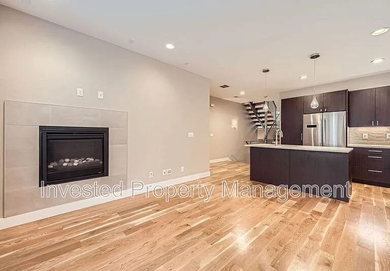1323 Elati St #4 — Photo 1