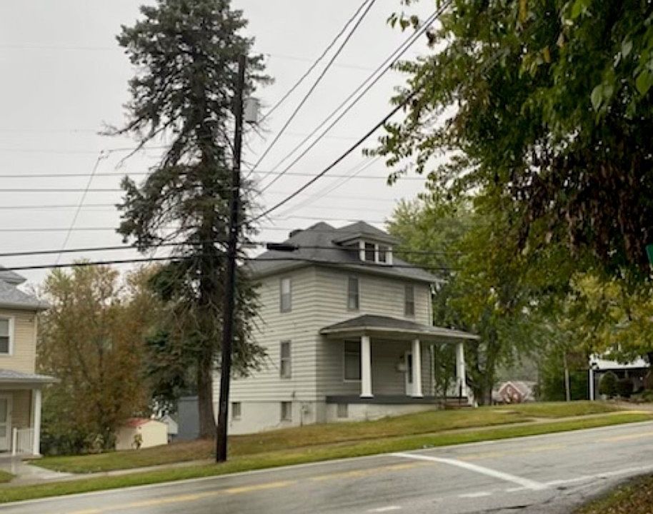 1st image of 438 Harvey Ave