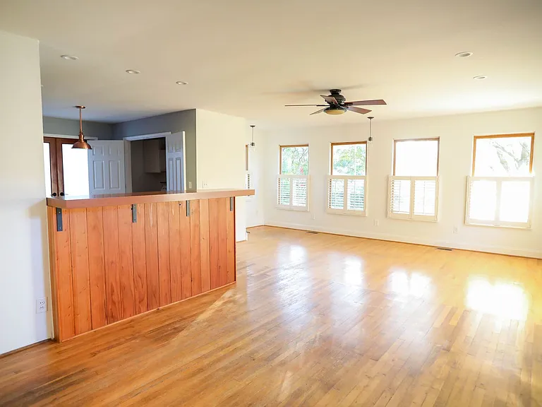 501 Mial St — Photo 10
