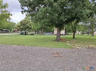 480 E Avenue R, Belton, TX 76513