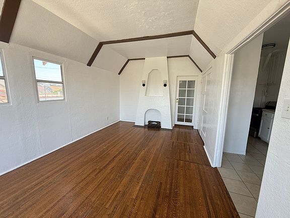 2nd image of 1120 Amalia Ave #1124-1/4