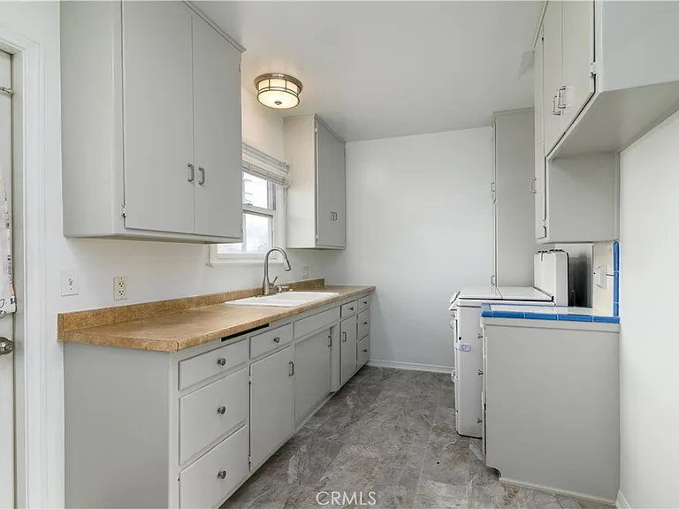 50 Fir St — Photo 19