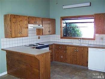 4th image of 3515 Idlewild Ave