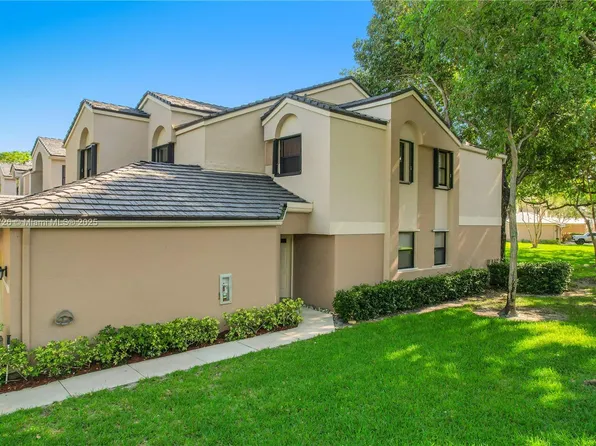 133 NW 98th Ter, Plantation, FL 33324