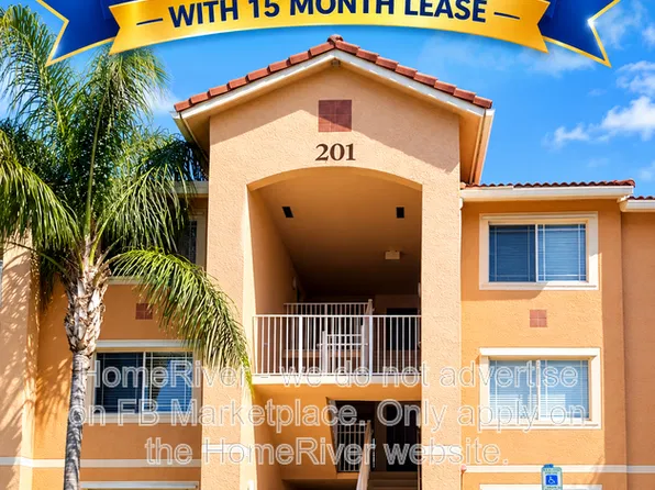 201 SW Palm Dr APT 303, Port Saint Lucie, FL 34986