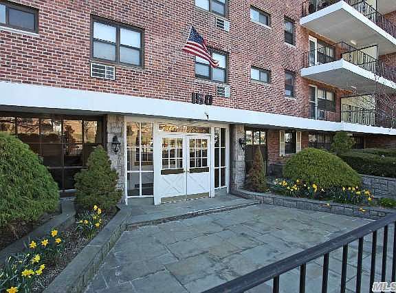 2nd image of 150 S Ocean Ave APT 1G