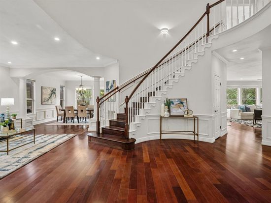 11006 Pebble Garden Ln, Austin, TX 78739