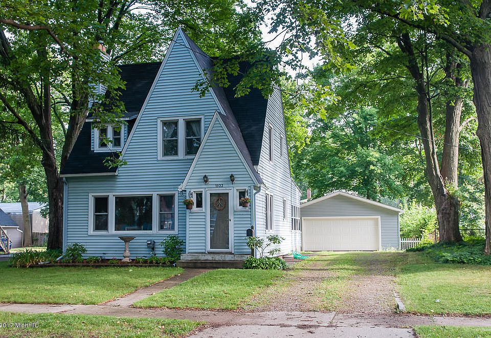1st image of 1103 Cambridge Dr