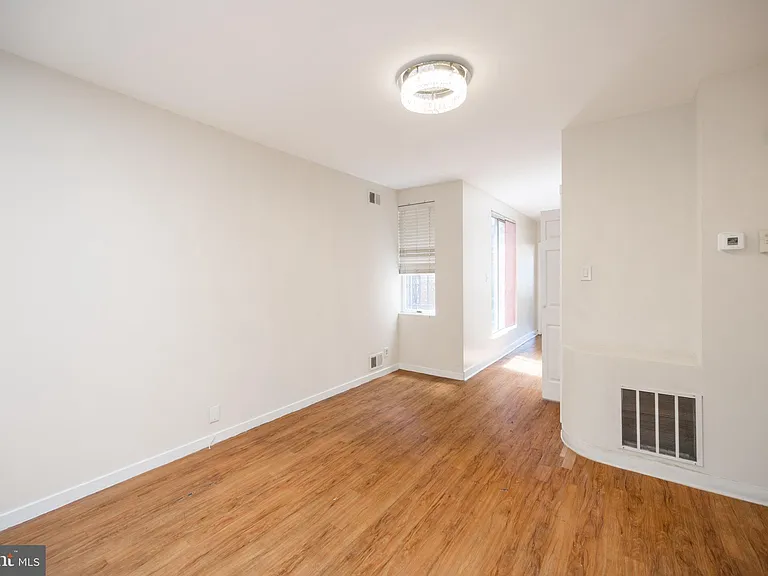 1118 South St #A — Photo 2