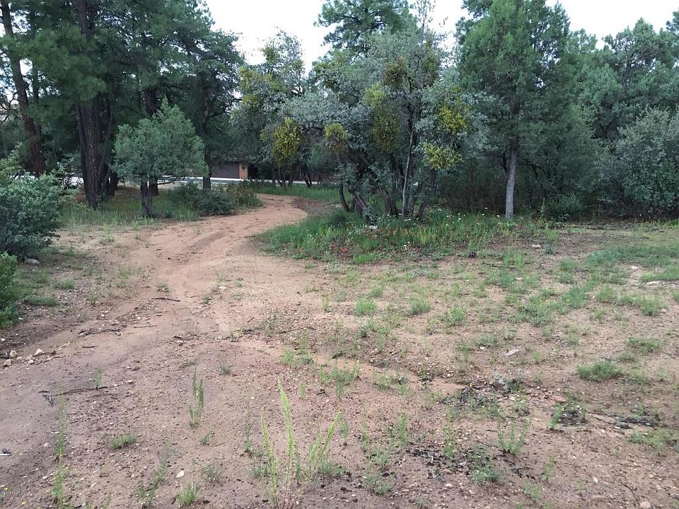 2nd image of 1790 Rolling Hills Dr